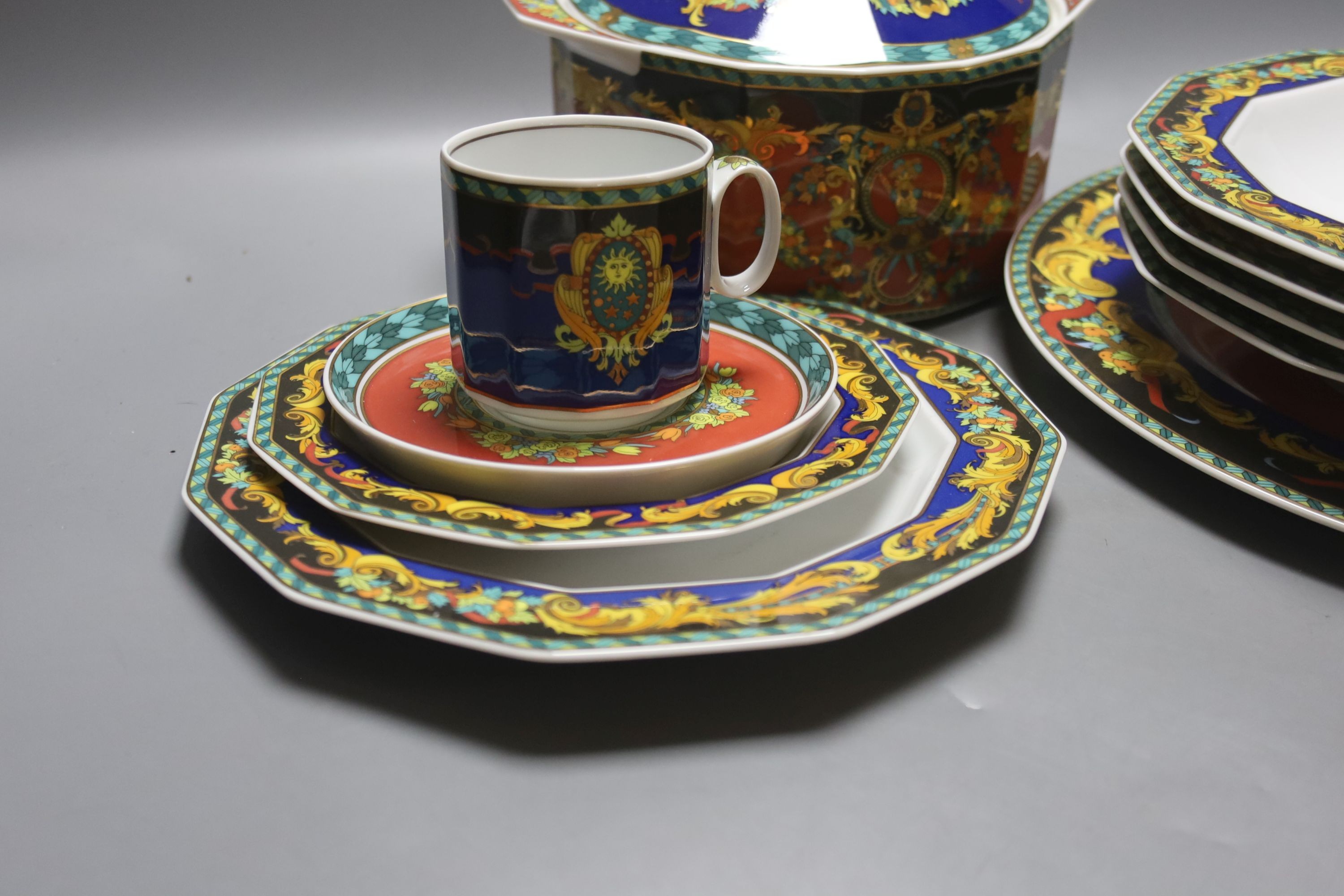 Rosenthal, 'Le Roi Soleil' by Versace: one soup terrine, 4 soup plates, one charger/wall plate, one medium plate, one small plate, one saucer, one coffee cup (10)